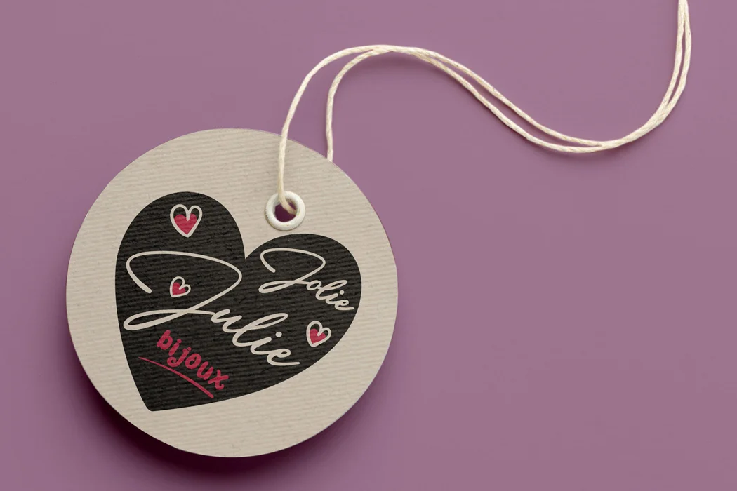 Logo Jolie Julie Bijoux réalisé par Arnaud Sedira Graphiste Vidéaste pour la société Jolie Julie